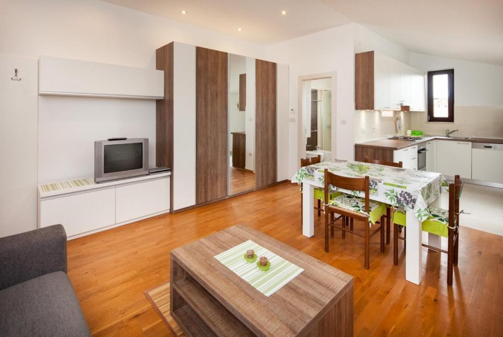 House Apartment